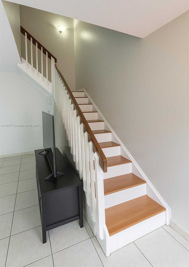 Small Image of 13341 SOUTH WEST 88TH TER #C, Miami Number 20