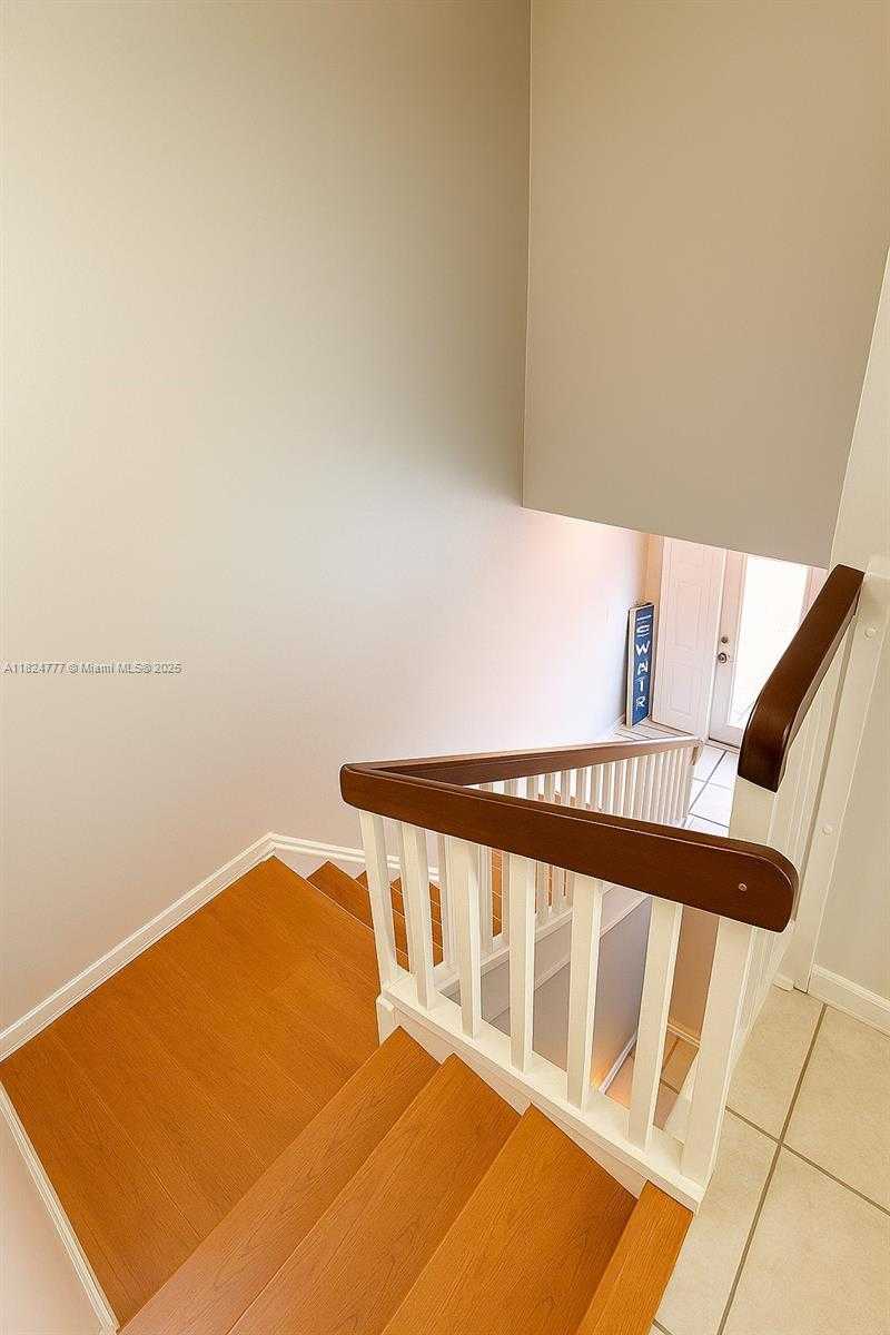 Small Image of 13341 SOUTH WEST 88TH TER #C, Miami Number 21