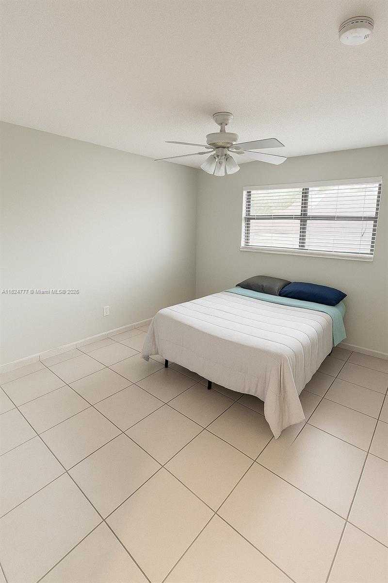 Small Image of 13341 SOUTH WEST 88TH TER #C, Miami Number 29