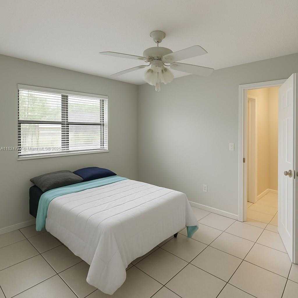 Small Image of 13341 SOUTH WEST 88TH TER #C, Miami Number 30