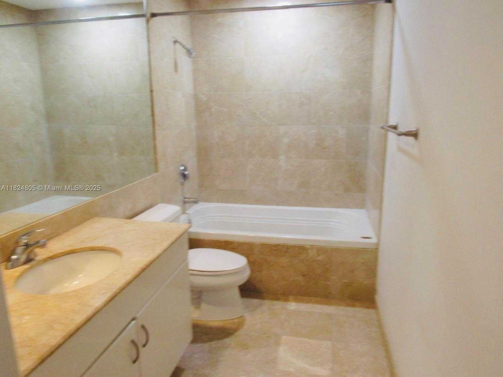 Small Image of 801 BRICKELL KEY BLVD #807, Miami Number 7