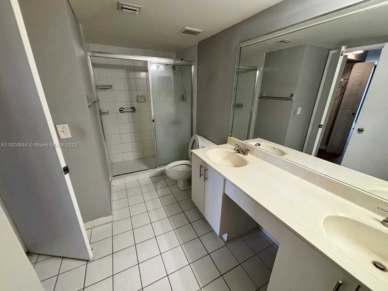 Small Image of 3300 NORTH EAST 191ST ST #1915, Aventura Number 10