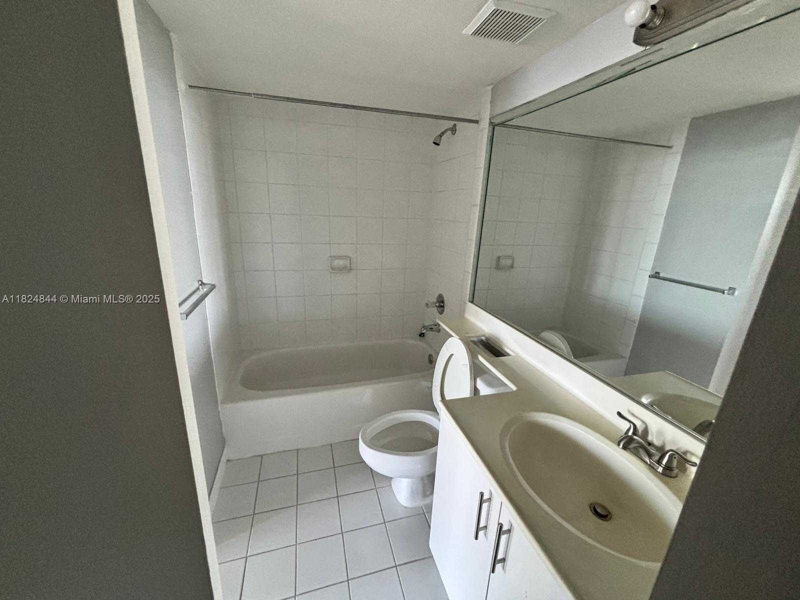 Small Image of 3300 NORTH EAST 191ST ST #1915, Aventura Number 9