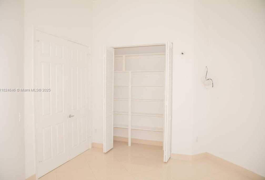 Small Image of 8464 SOUTH WEST 138TH ST, Palmetto Bay Number 12