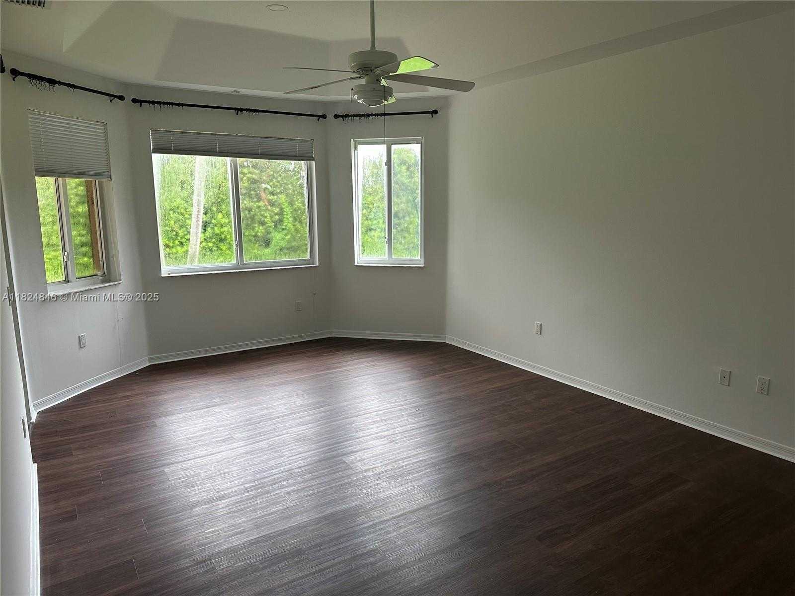 Small Image of 8464 SOUTH WEST 138TH ST, Palmetto Bay Number 19