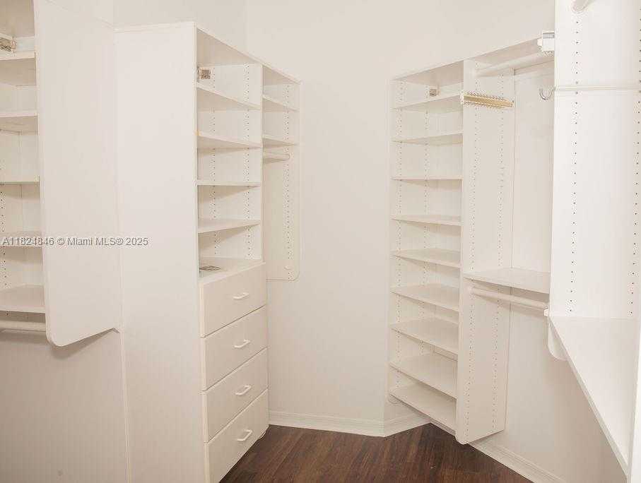 Small Image of 8464 SOUTH WEST 138TH ST, Palmetto Bay Number 25