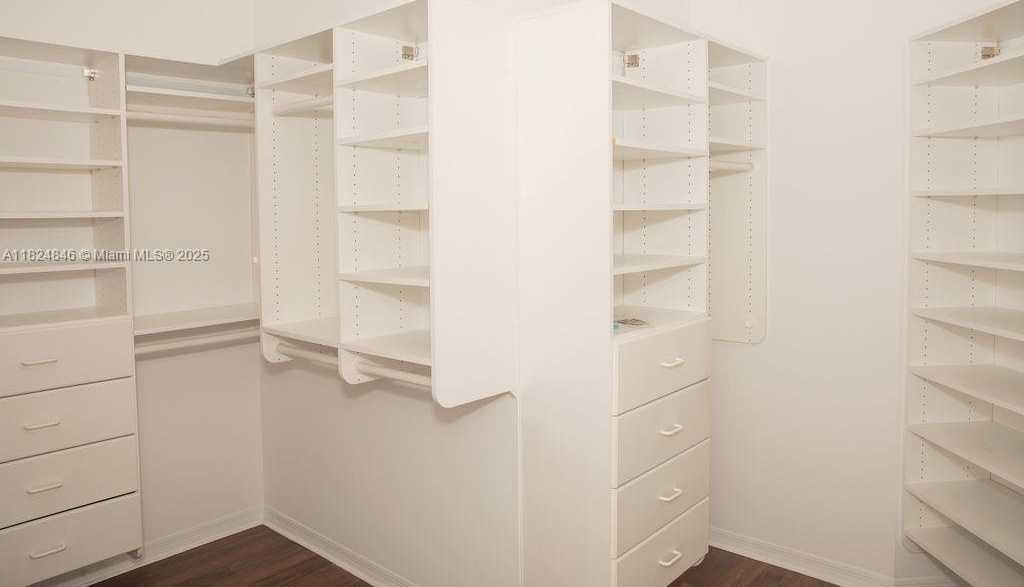 Small Image of 8464 SOUTH WEST 138TH ST, Palmetto Bay Number 26