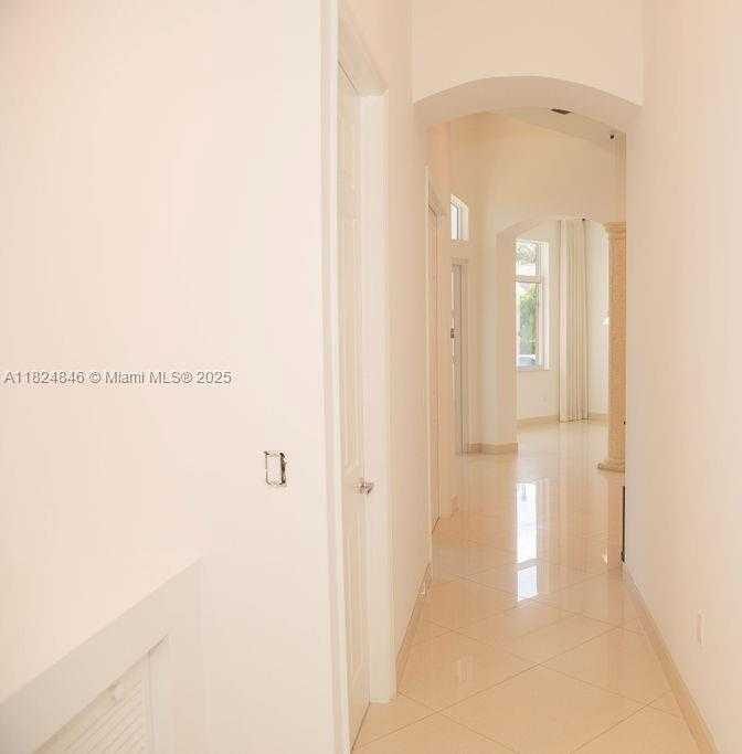 Small Image of 8464 SOUTH WEST 138TH ST, Palmetto Bay Number 28