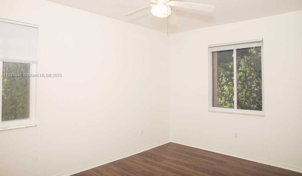 Small Image of 8464 SOUTH WEST 138TH ST, Palmetto Bay Number 38