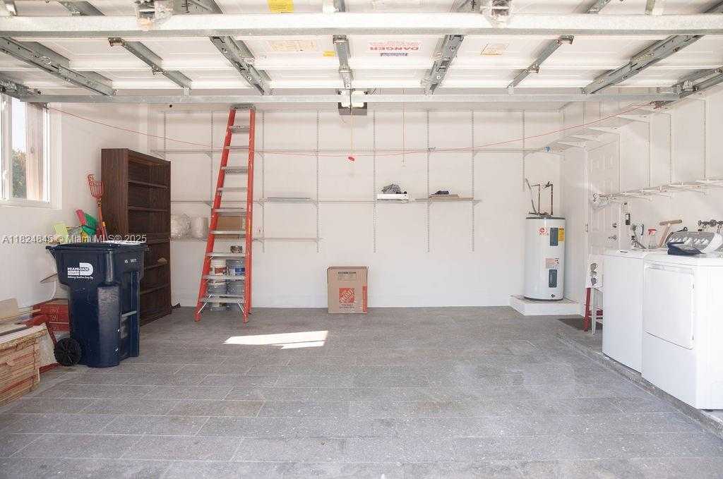 Small Image of 8464 SOUTH WEST 138TH ST, Palmetto Bay Number 68