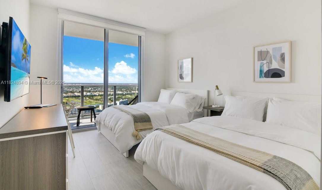 Small Image of 4010 SOUTH OCEAN DR #T3708, Hollywood Number 18
