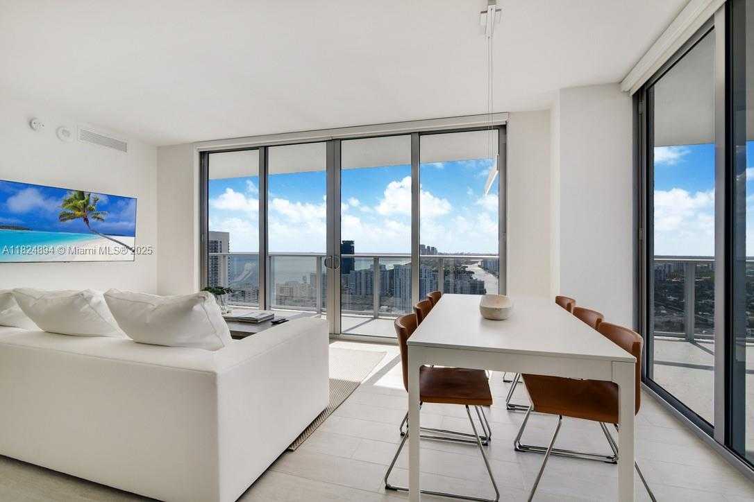 Small Image of 4010 SOUTH OCEAN DR #T3708, Hollywood Number 4