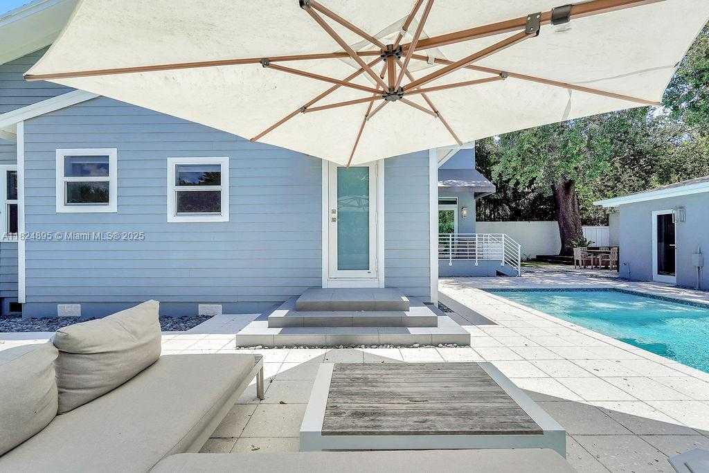 Small Image of 150 NORTH EAST 50 #A, Miami Number 16