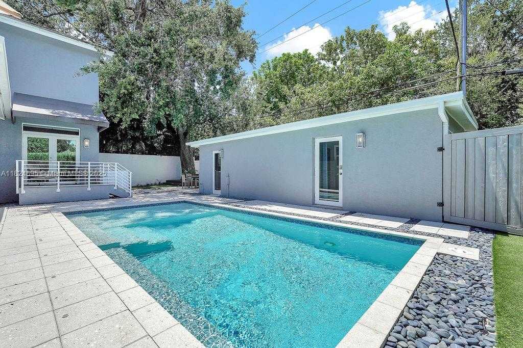 Small Image of 150 NORTH EAST 50 #A, Miami Number 18