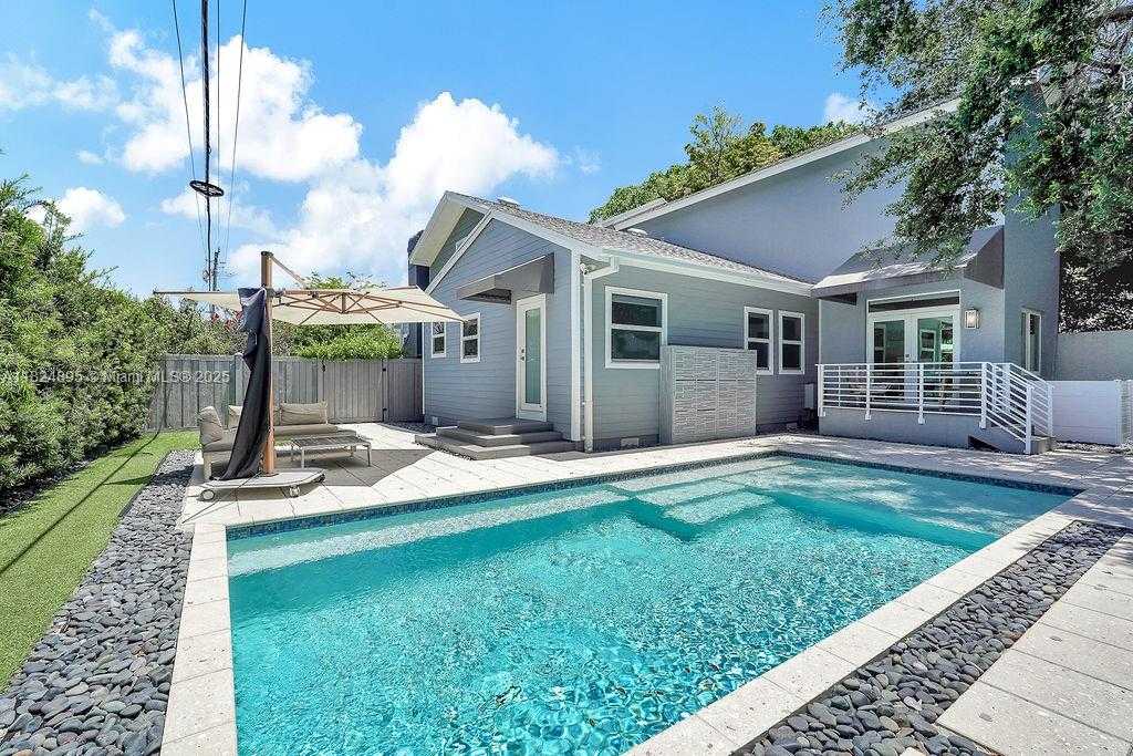 Small Image of 150 NORTH EAST 50 #A, Miami Number 20
