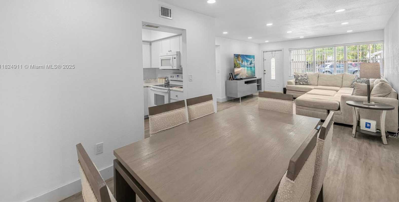 Small Image of 1356 PELICAN CT, Homestead Number 10