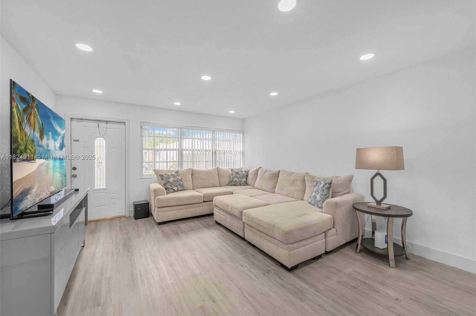 Small Image of 1356 PELICAN CT, Homestead Number 8