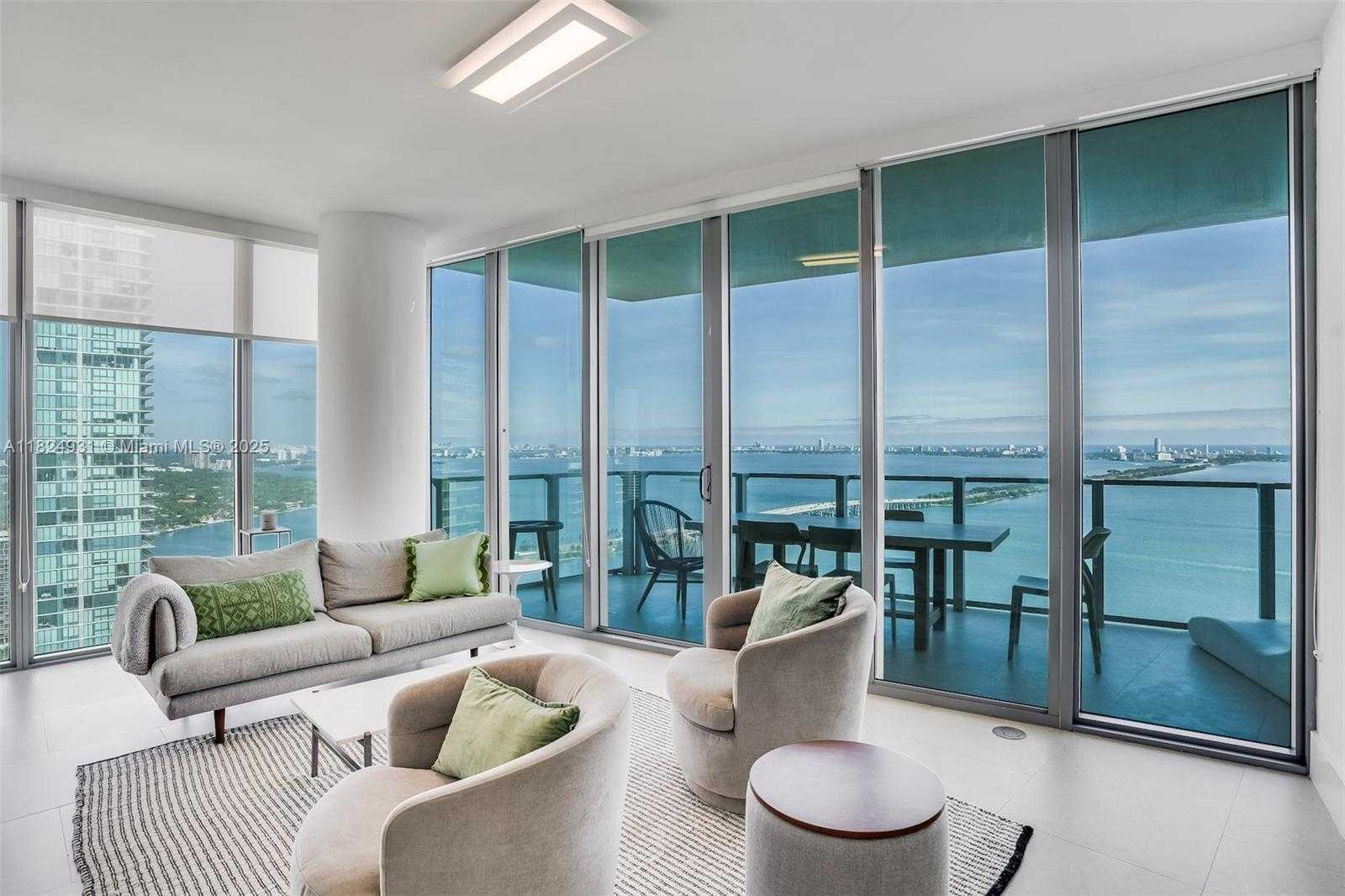 Small Image of 2900 NORTH EAST 7TH AVE #3702, Miami Number 5