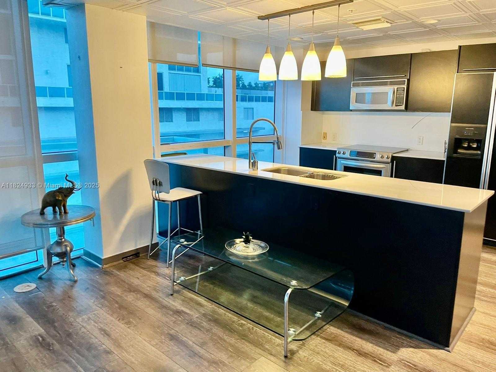 Small Image of 665 NORTH EAST 25 STREET #601, Miami Number 12