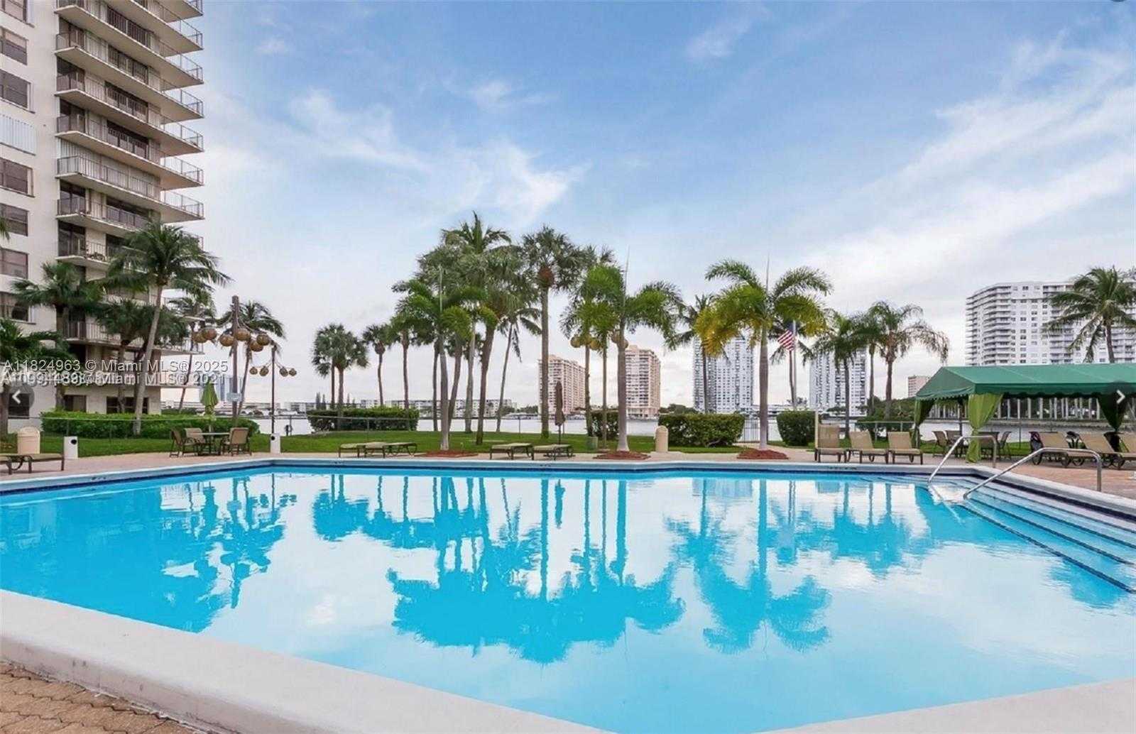 Small Image of 18181 NORTH EAST 31ST CT #1003, Aventura Number 4