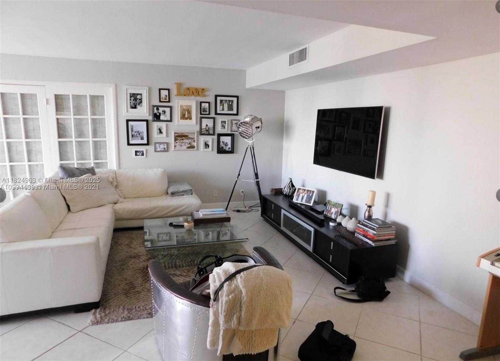 Small Image of 18181 NORTH EAST 31ST CT #1003, Aventura Number 6