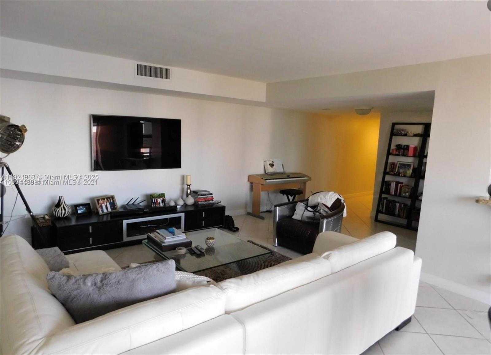 Small Image of 18181 NORTH EAST 31ST CT #1003, Aventura Number 7