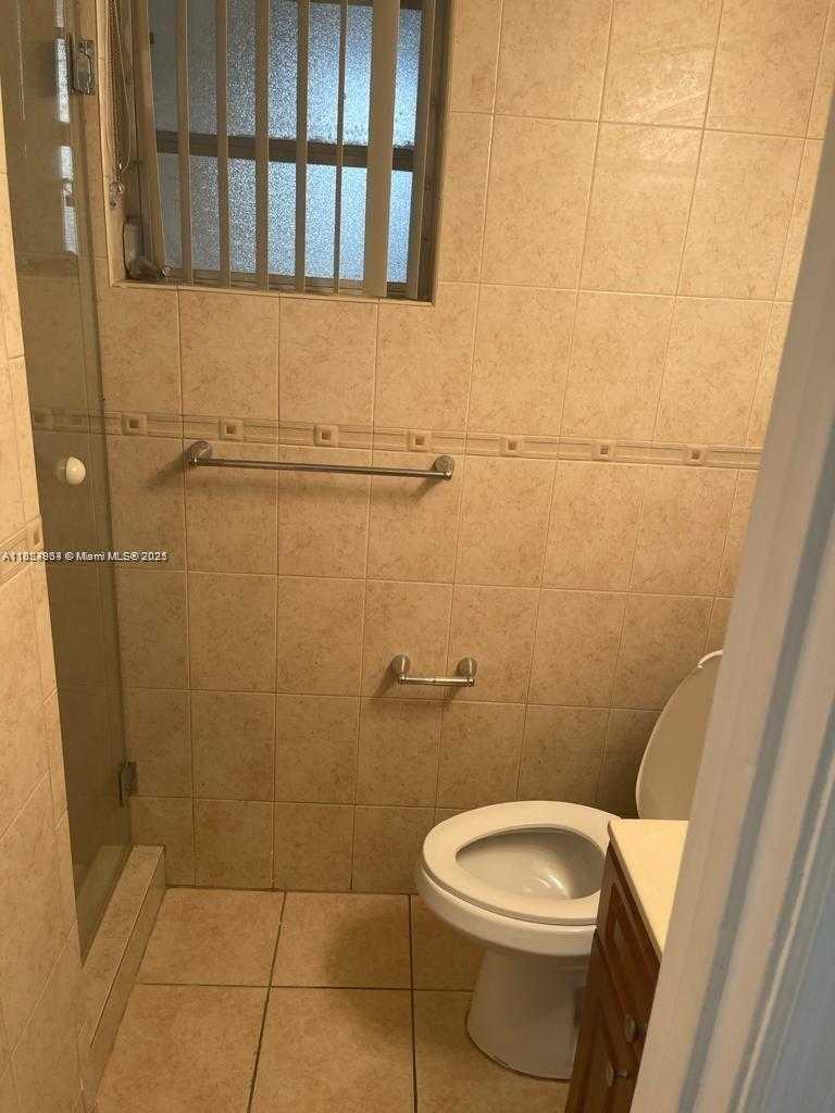 Small Image of 8810 FONTAINEBLEAU BLVD #210, Miami Number 6