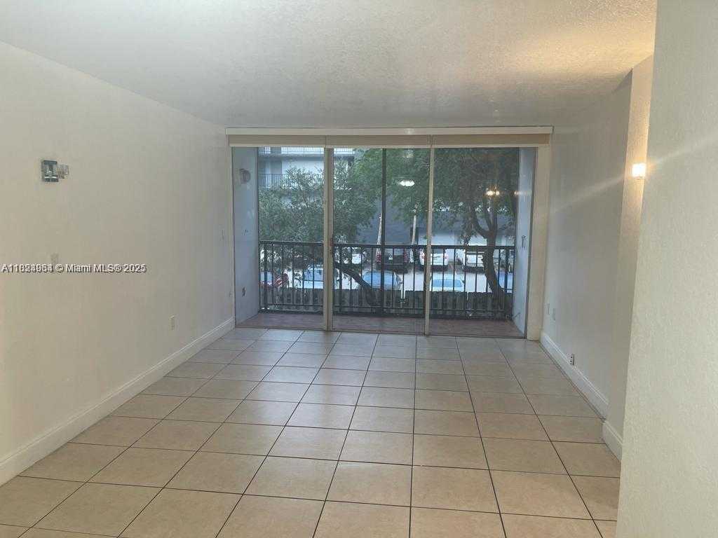 Small Image of 8810 FONTAINEBLEAU BLVD #210, Miami Number 8