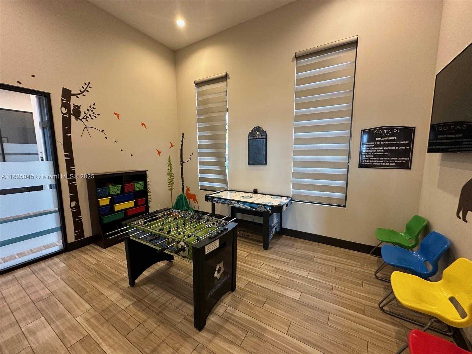 Small Image of 15965 NORTH WEST 91ST CT #15965, Miami Lakes Number 28