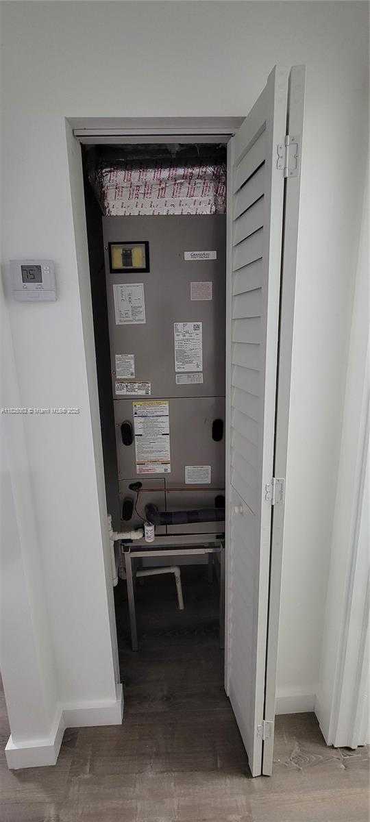 Small Image of 1520 NORTH WEST 69TH ST, Miami Number 11
