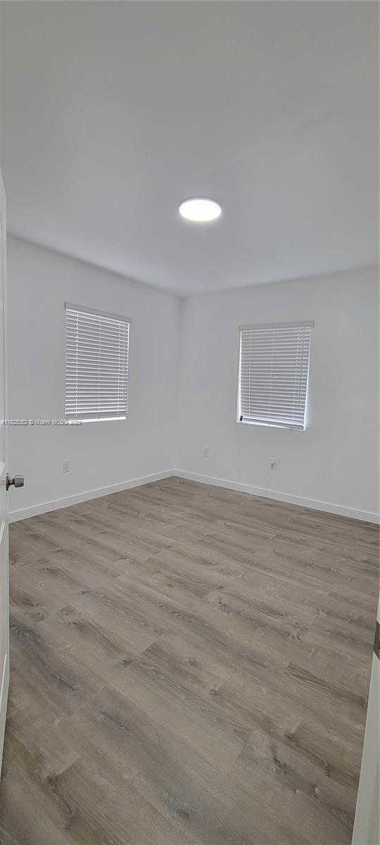 Small Image of 1520 NORTH WEST 69TH ST, Miami Number 12