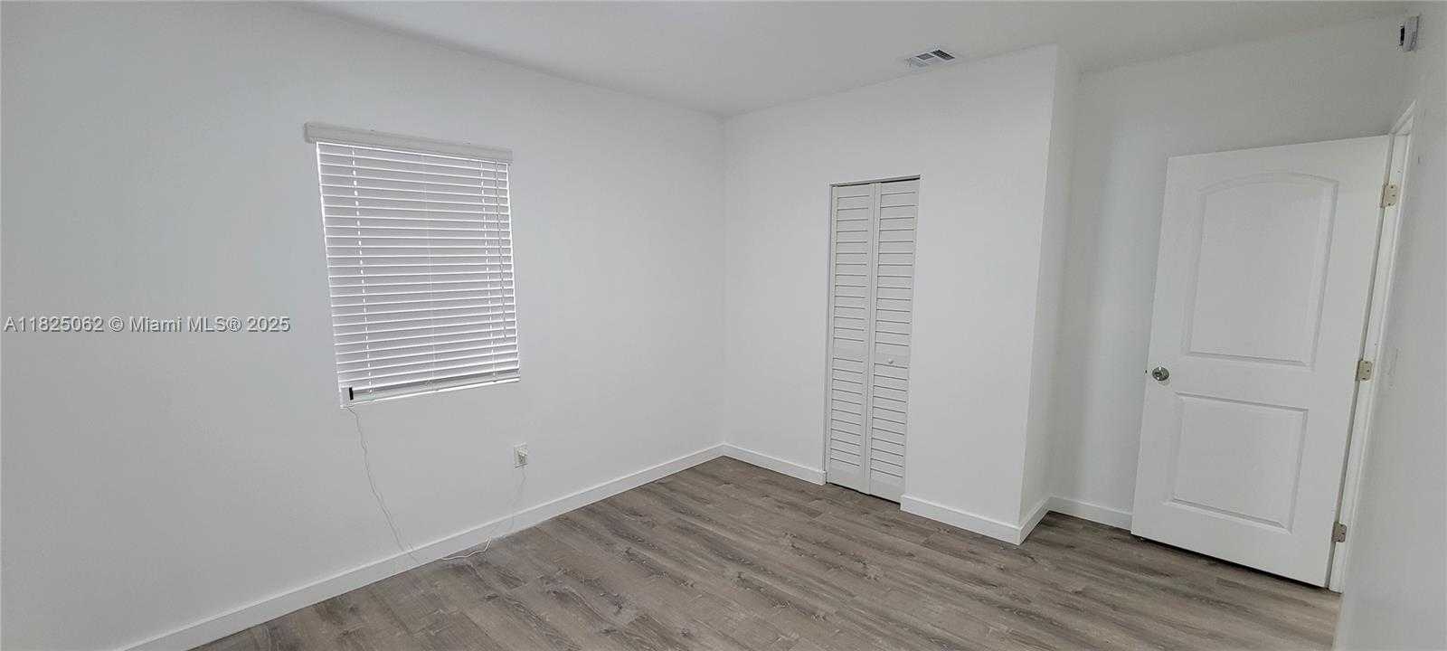 Small Image of 1520 NORTH WEST 69TH ST, Miami Number 16