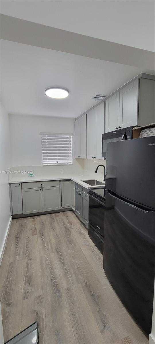 Small Image of 1520 NORTH WEST 69TH ST, Miami Number 8
