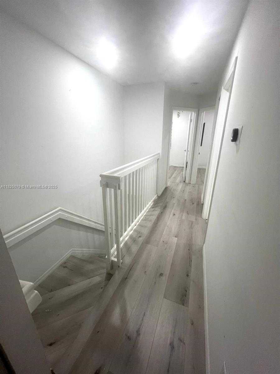 Small Image of 14213 SOUTH WEST 121ST PL #3, Miami Number 25