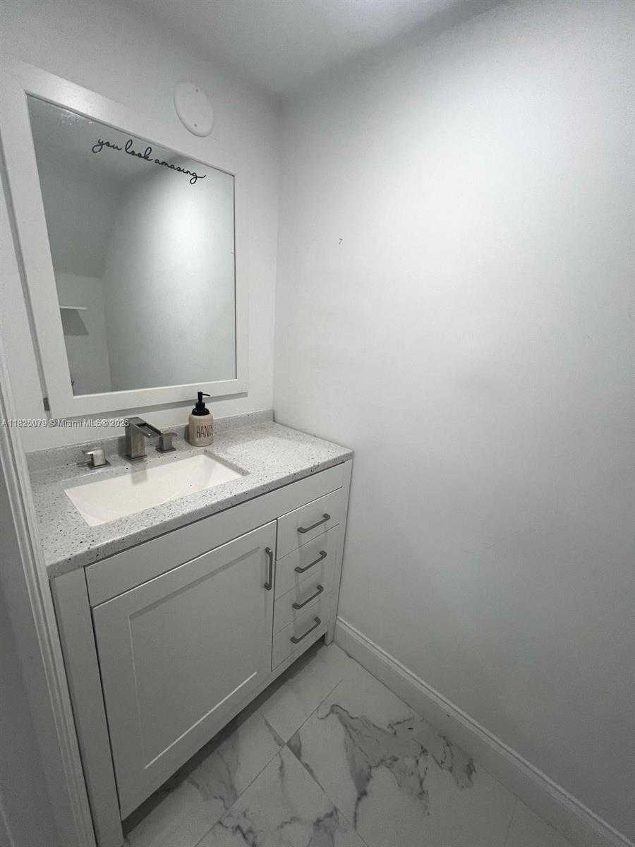 Small Image of 14213 SOUTH WEST 121ST PL #3, Miami Number 29