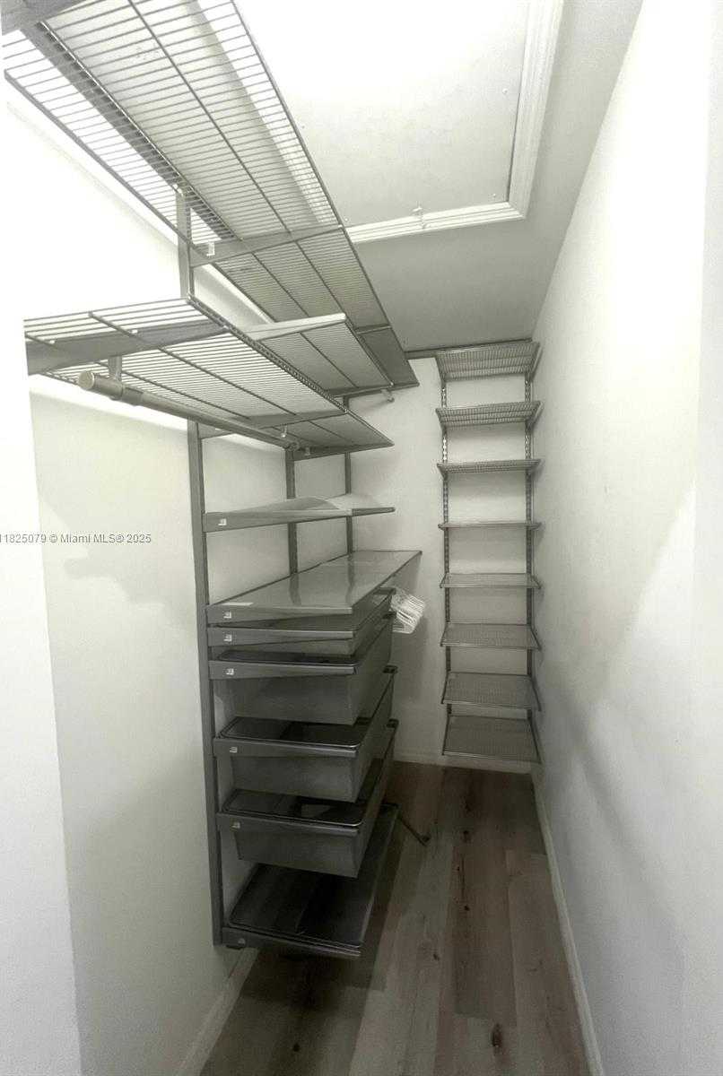 Small Image of 14213 SOUTH WEST 121ST PL #3, Miami Number 33