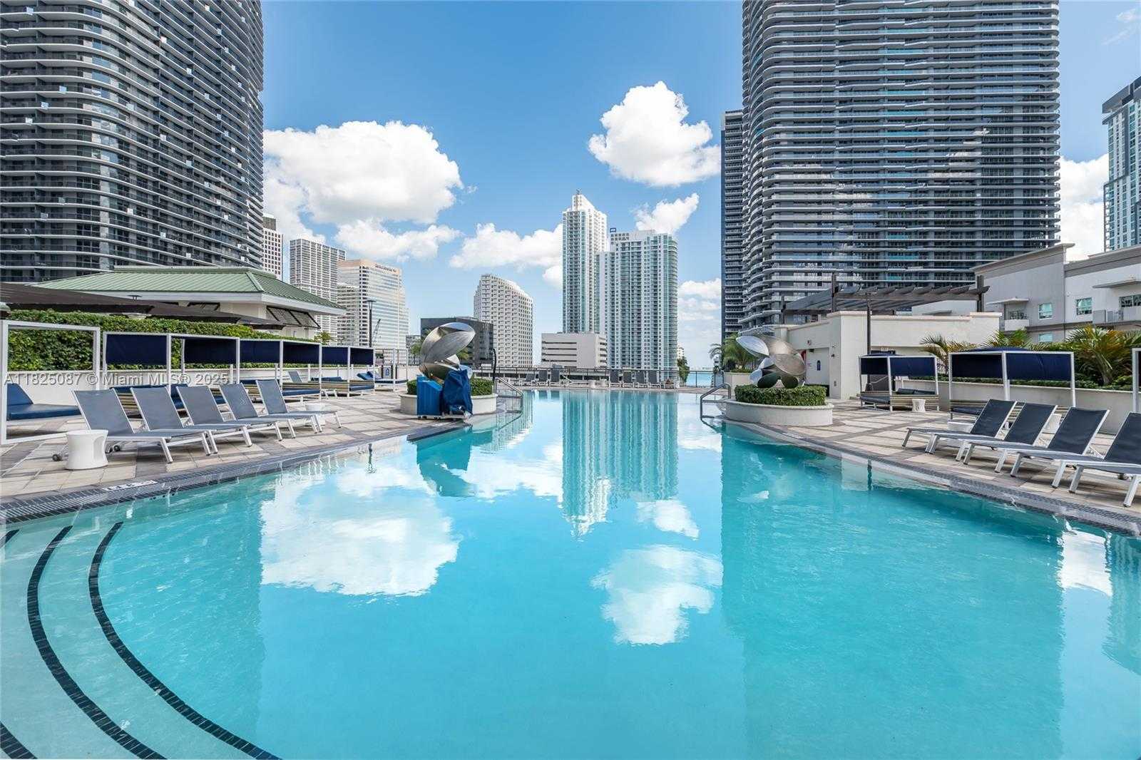 Small Image of 999 SOUTH WEST 1ST AVE #2812, Miami Number 29