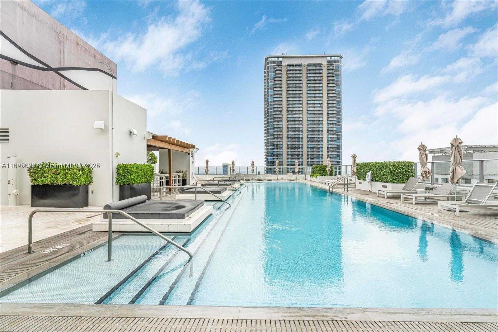 Small Image of 1010 BRICKELL AVE #1710, Miami Number 18
