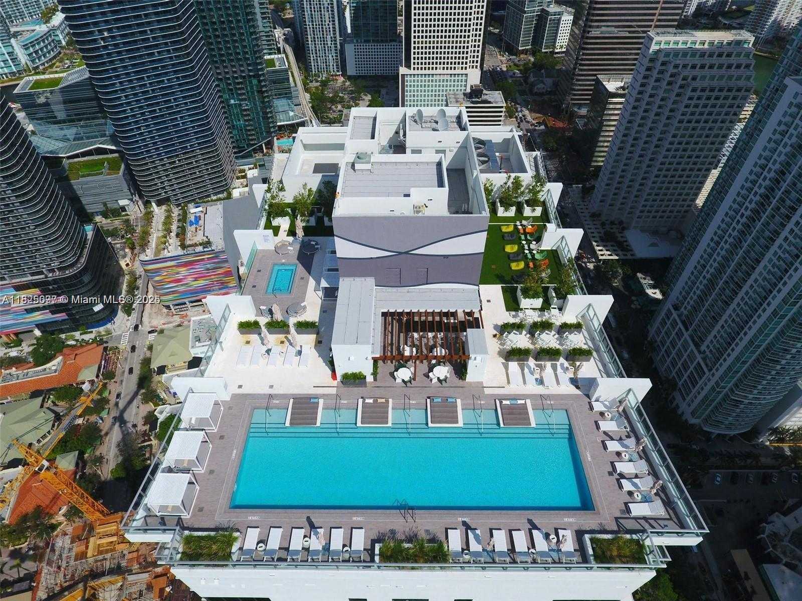 Small Image of 1010 BRICKELL AVE #1710, Miami Number 23