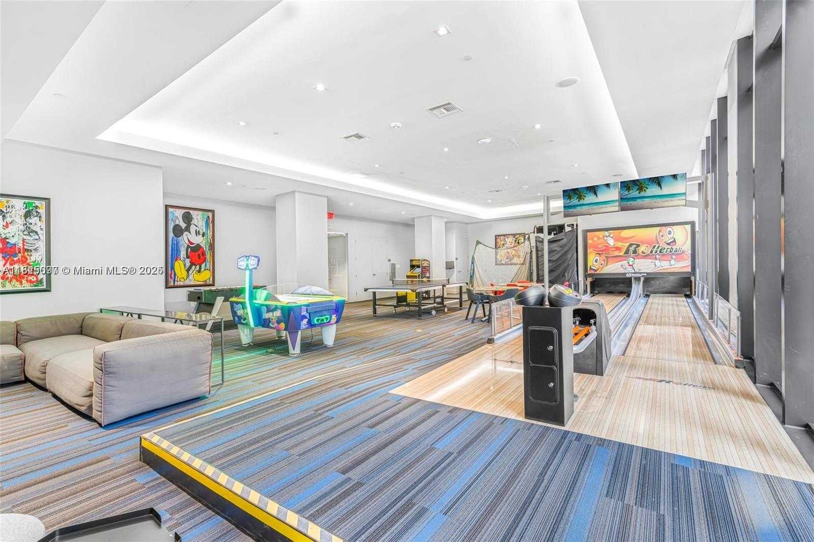 Small Image of 1010 BRICKELL AVE #1710, Miami Number 28