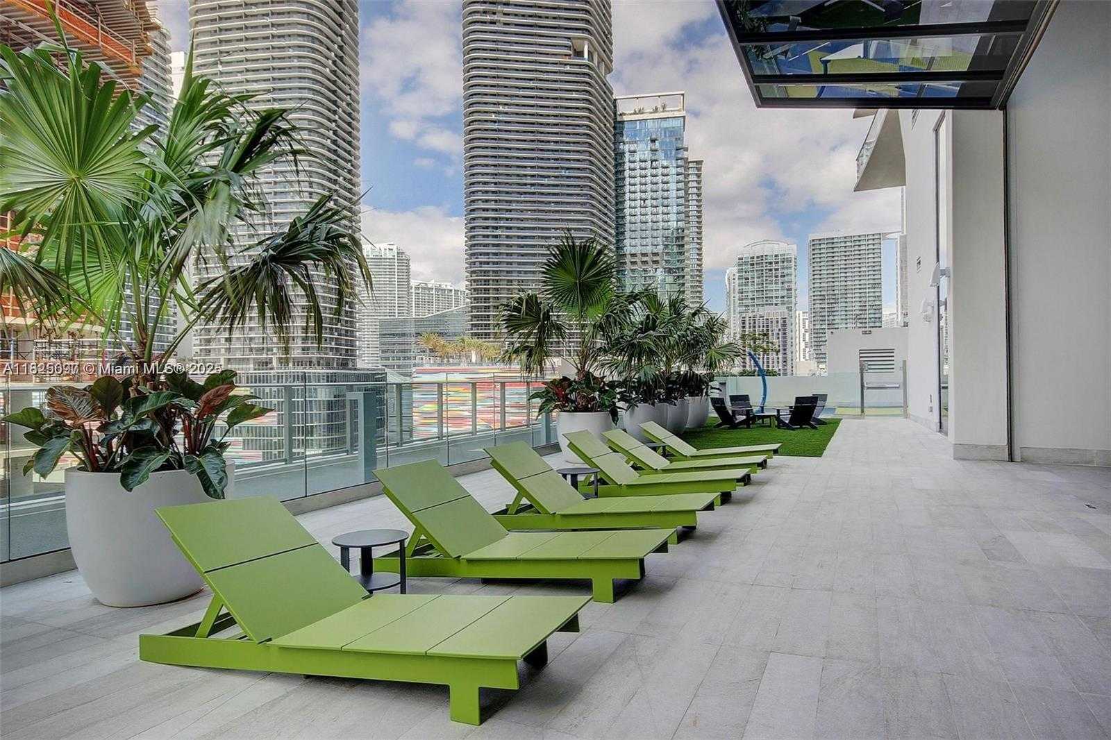 Small Image of 1010 BRICKELL AVE #1710, Miami Number 30