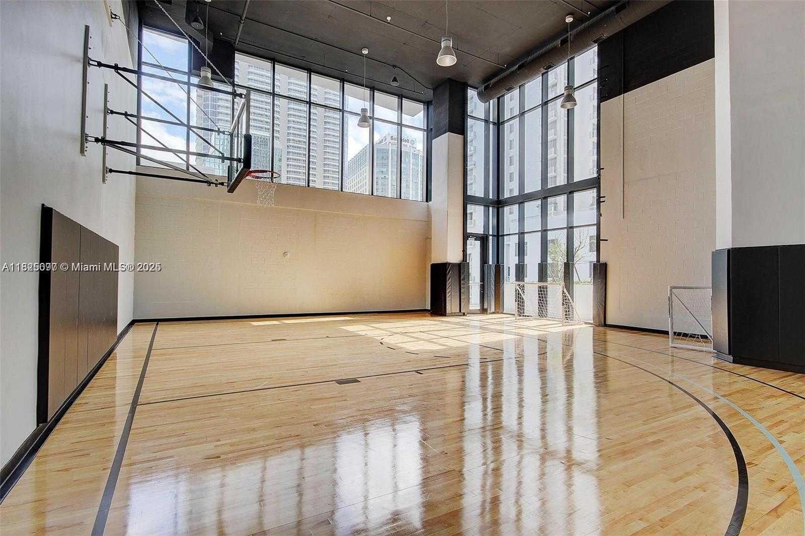 Small Image of 1010 BRICKELL AVE #1710, Miami Number 33