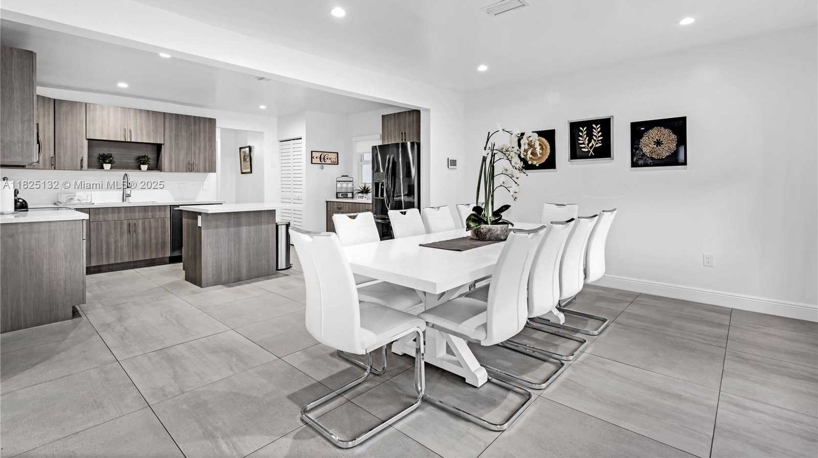 Small Image of 342 NORTH WEST 46TH ST, Miami Number 13