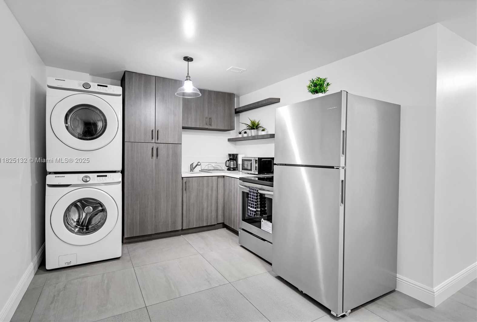 Small Image of 342 NORTH WEST 46TH ST, Miami Number 30