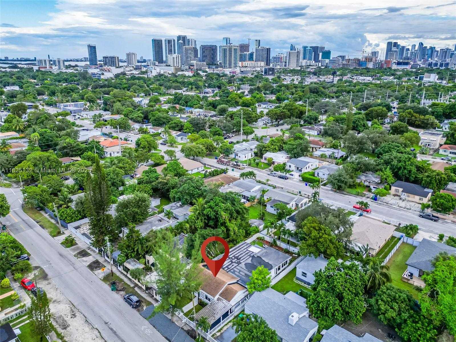Small Image of 342 NORTH WEST 46TH ST, Miami Number 38