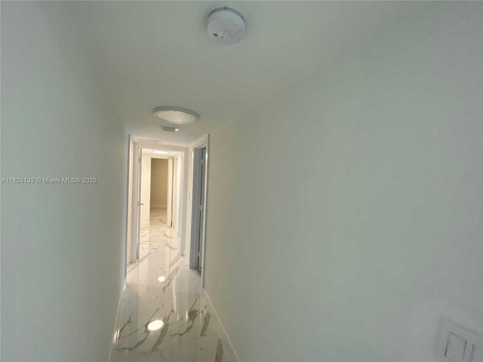 Small Image of 13951 KENDALE LAKES CIR #301A, Miami Number 2