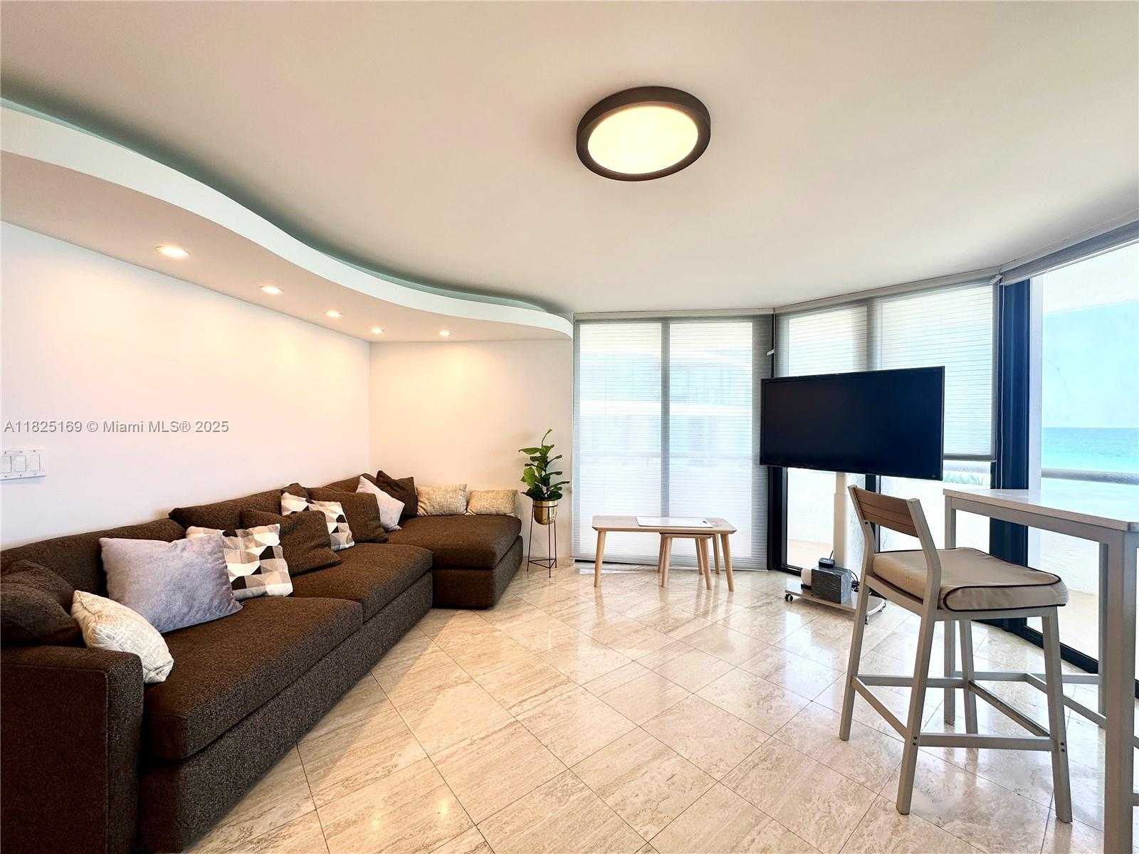 Small Image of 15645 COLLINS AVE #706, Sunny Isles Beach Number 12