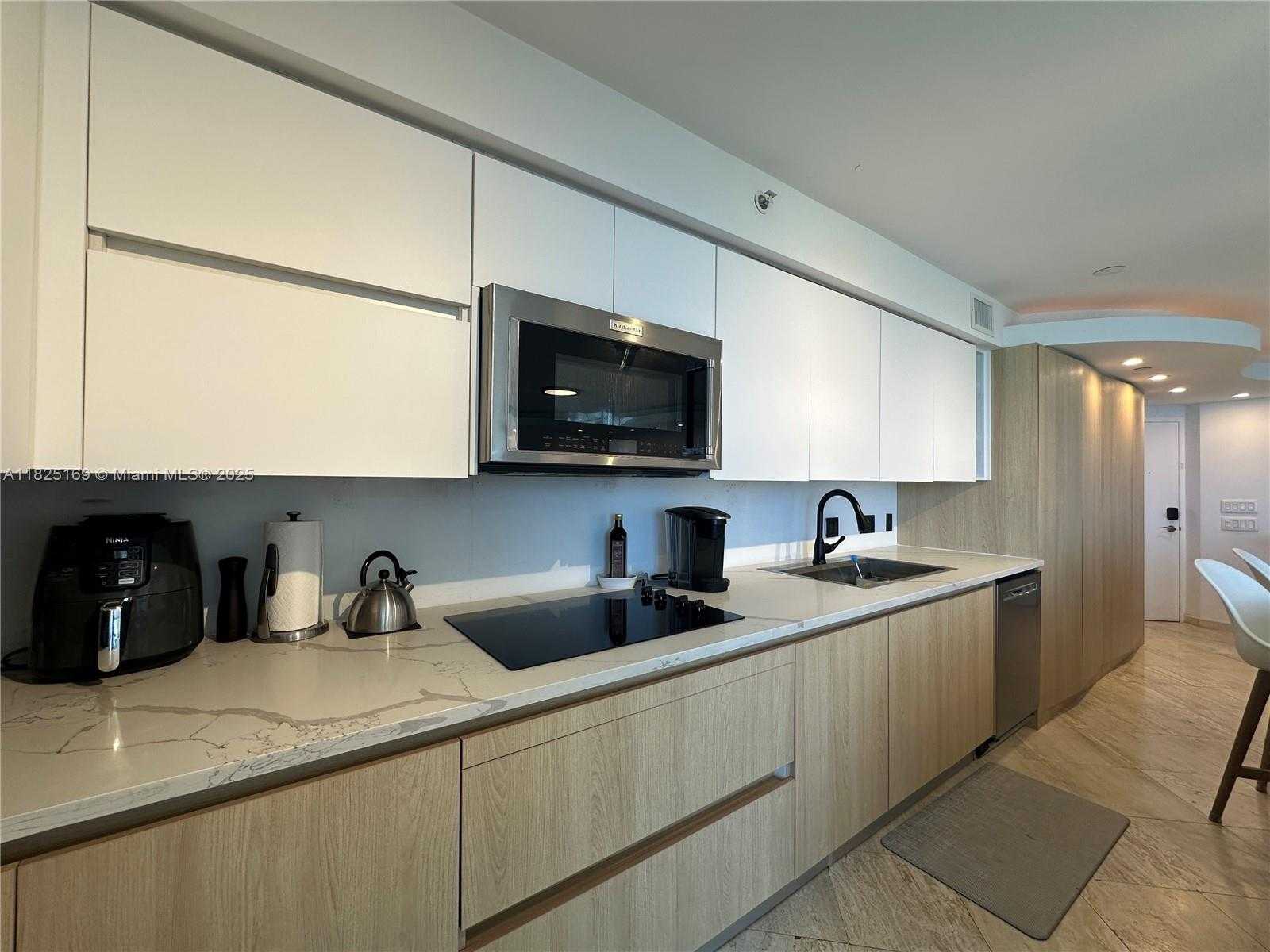 Small Image of 15645 COLLINS AVE #706, Sunny Isles Beach Number 16