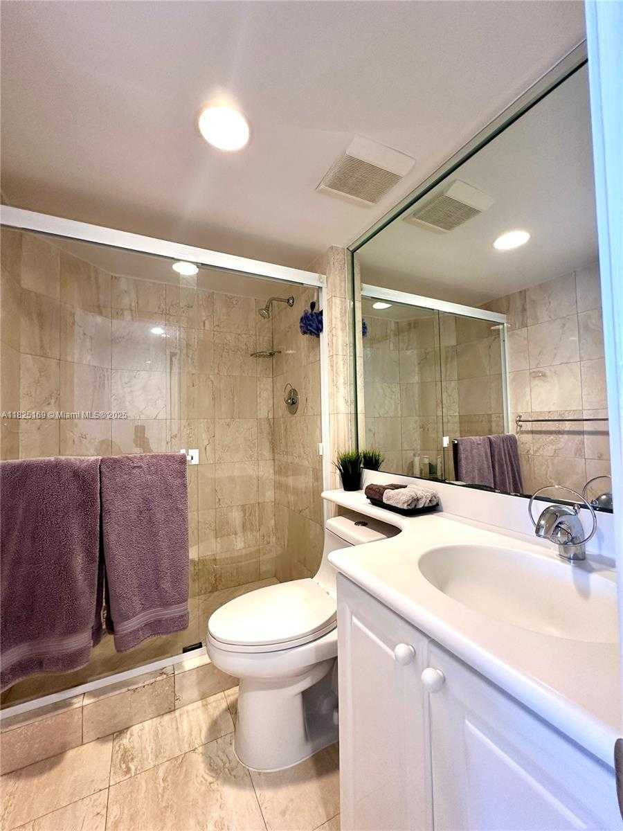 Small Image of 15645 COLLINS AVE #706, Sunny Isles Beach Number 27