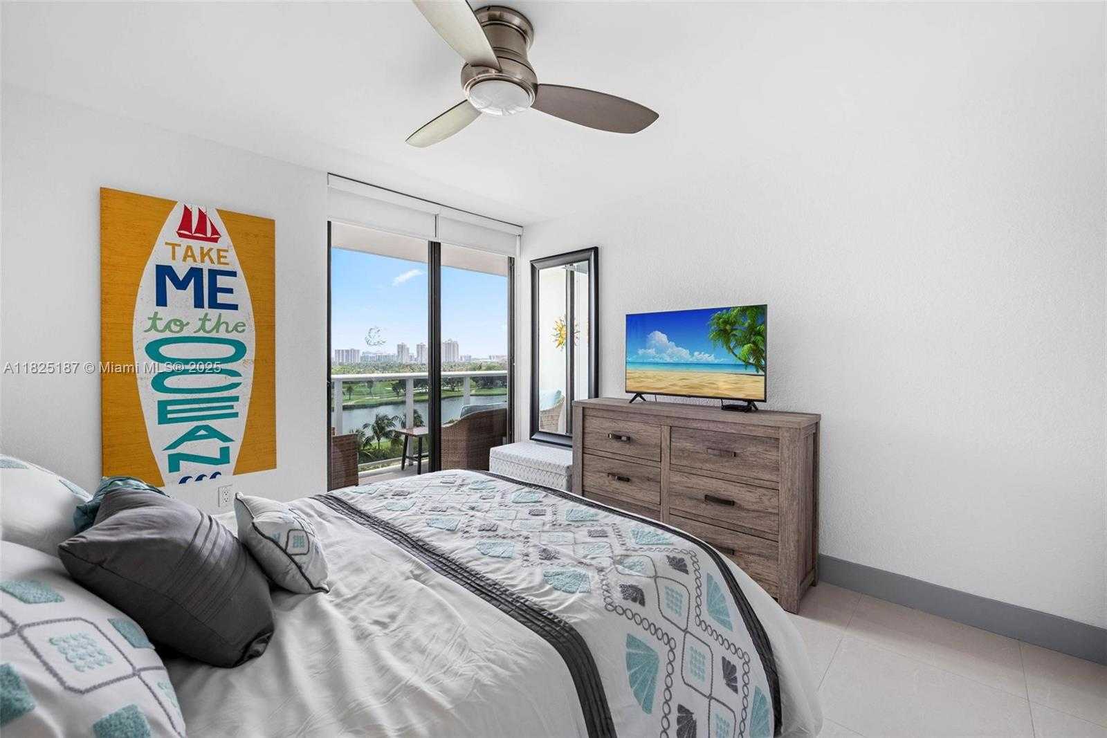 Small Image of 3675 NORTH COUNTRY CLUB DR #1006, Aventura Number 23